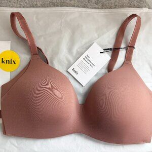 Knix WingWoman Contour Bra Sola